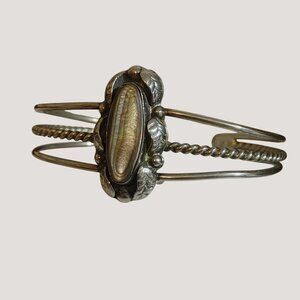 Vintage Silver Tone Cuff Bracelet Ornate Mother Of Pearl Inlay Twisted Rope Desi